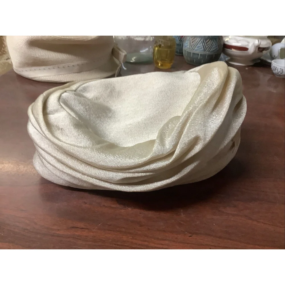 Vintage 1950’s Jean Arlett Hat Gold